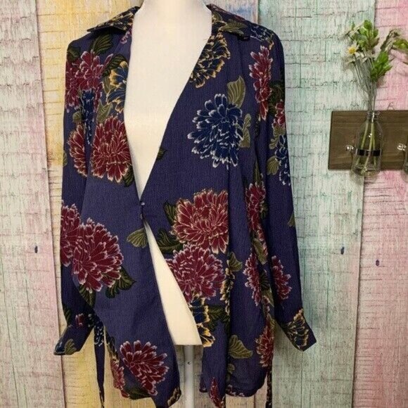 Emelia Wrap Shirt Small Gray Floral Long Sleeve Collared Nordstrom Blouse Top - Picture 4 of 9